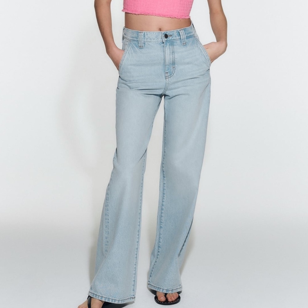 Zara mid rise jeans. NWT